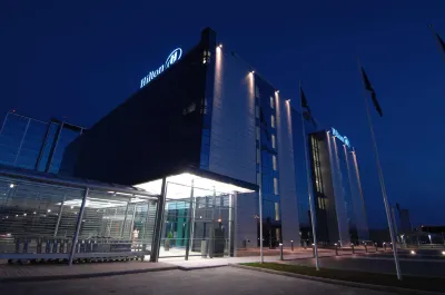 Hilton Helsinki Airport Hôtels à : 
