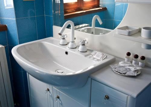 三人房（带独立浴室）