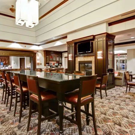 Homewood Suites by Hilton Toronto Airport Corporate Centre