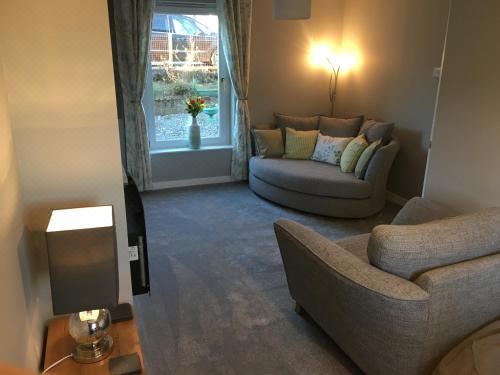 25 Windsor Crescent Holiday Home