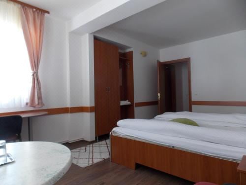 两卧室套房 - 带阳台