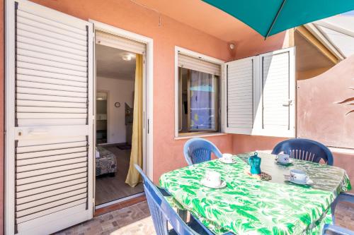 高级一卧室带阳台公寓