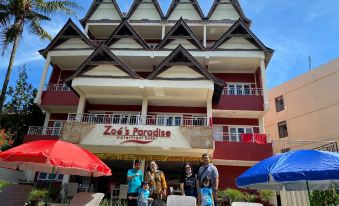 Zoe's Paradise Waterfront Hotel