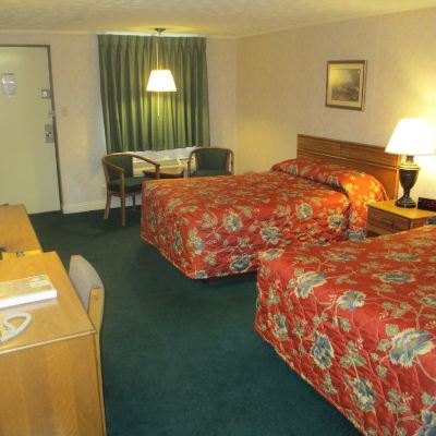 Standard Room With Two Double Beds Budget Host Westgate Inn Promo Code