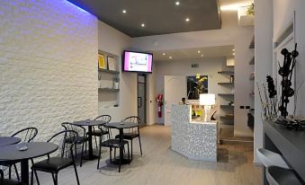 Hotel Ferro di Cavallo - Housity