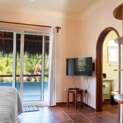 Superior Two-Bedroom Apartment With Two Bathrooms Casa Sonoma Promo Code