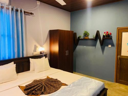 Nilaveli Hybrid Holiday Hotel Chalet