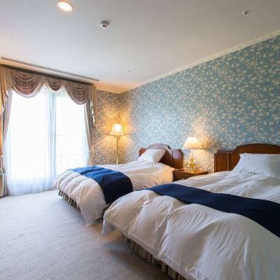 ツインルーム ガーデンビュー 浴室付 ブルーリッジホテル クーポン