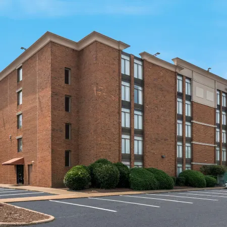 Best Western Hampton Coliseum Inn Отели в г. Хэмптон
