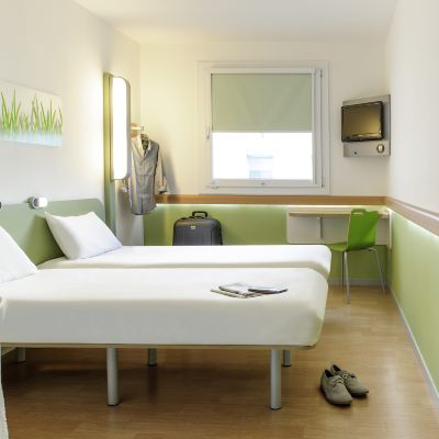 Twin-Room With Twin Beds Ibis Budget Montauban les Chaumes Promo Code