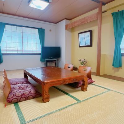 ■Japanese-Style Room■ (4 People) Free Use Of Bedrock Bath And On-Site Facilities! [Standard] [Japanese Room] [Non-Smoking] 伊豆長岡温泉　弘法の湯　長岡店 クーポン