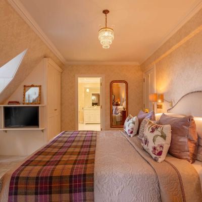 West Wing Suite Glenapp Castle Promo Code