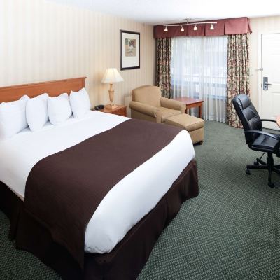 Queen Room-Accessible Red Lion Inn & Suites Missoula Promo Code