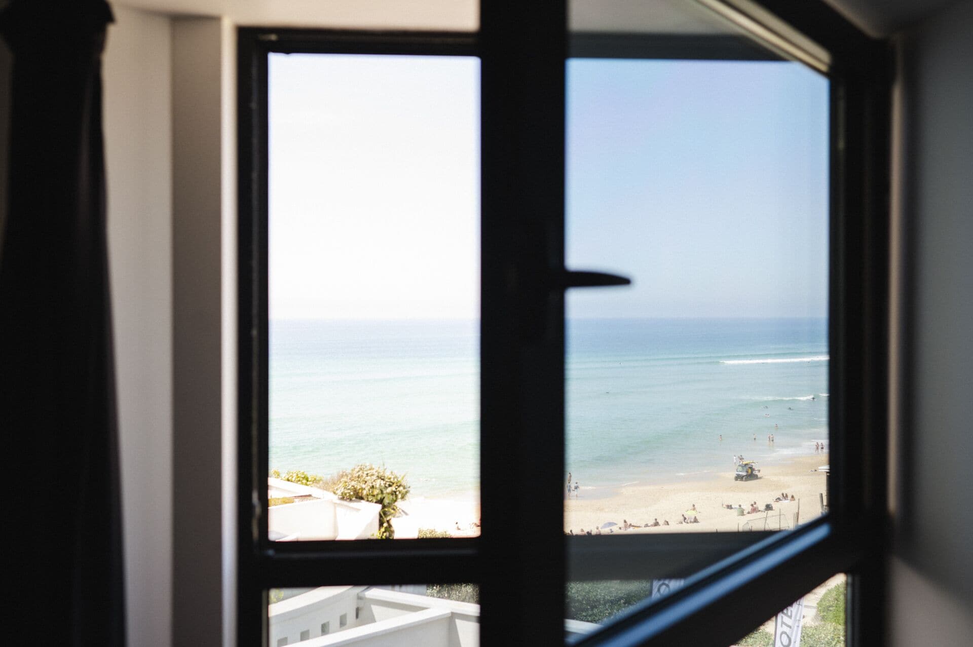 标准房 （ou baie vitrée）