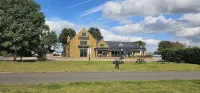 Modern Peaceful Open Plan 1-Bed Apartment Rutland