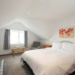 Beautiful Beachfront House Wth Balcony & Sea Views