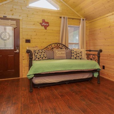 Deluxe Cabin #11 Al's Hideaway Cabin and RV Rentals LLC Promo Code