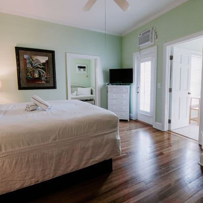 King Suite Balcony-James House Amsterdam's Curry Mansion Inn Promo Code