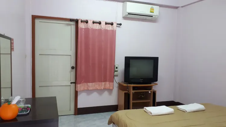 ห้องสแตนดาร์ด เตียงใหญ่ 1 เตียง