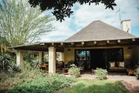 Hitgeheim Country Lodge Hotel di 