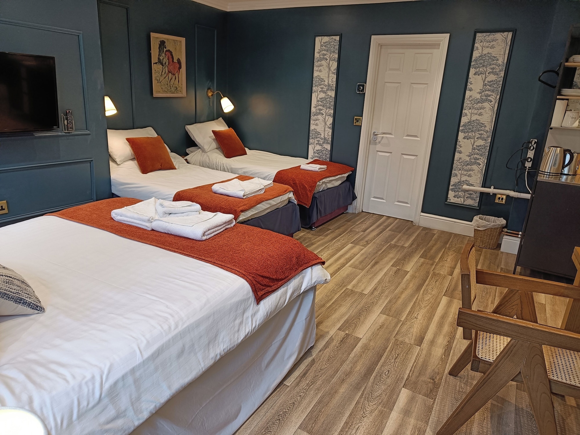 家庭四人房带独立浴室