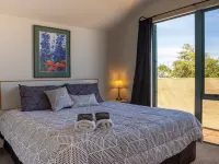 Tuscany Gardens Motor Lodge Hotele w: 