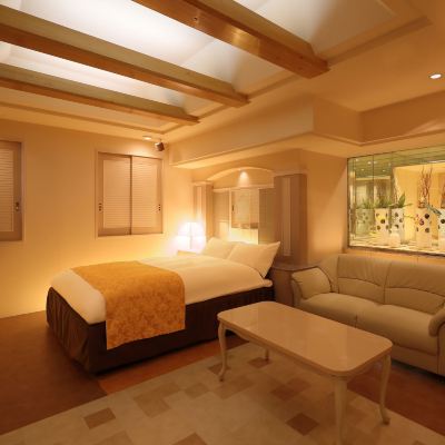 スタンダードクイーンルーム ホテルファインガーデン梅田店 クーポン