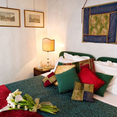 Superior Junior Suite Palazzo del Giglio Promo Code