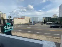 パームズバイザビーチモーテル