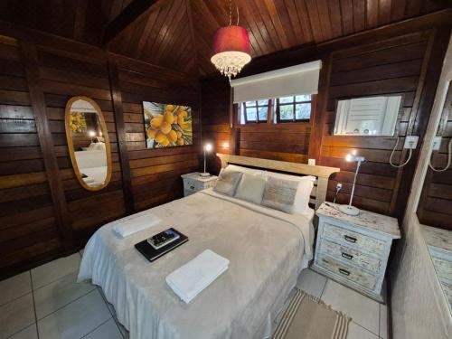 豪华特大床套房