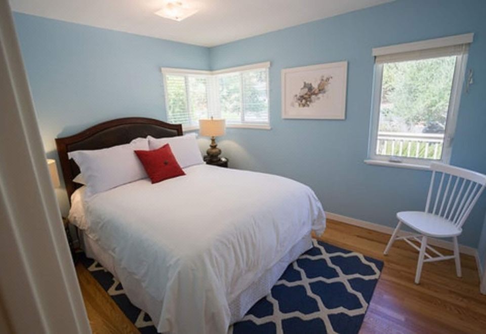 独立别墅， 2 间卧室， 阳台， 山景