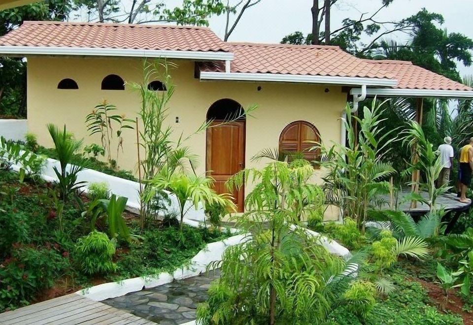 Hotel LagunaVista Villas, Exterior, Garden