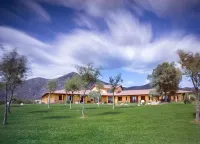 Saludi&Trigu - Rural Apartments Hotel di 