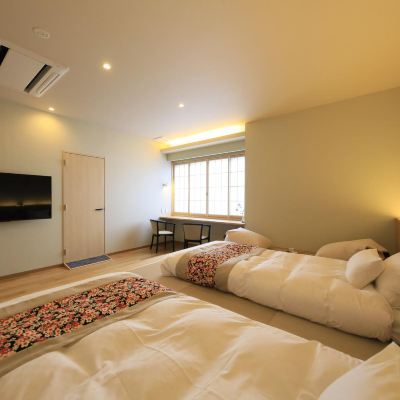 現代日式房間帶影院房（西翼） 松伯亭吾妻莊飯店優惠