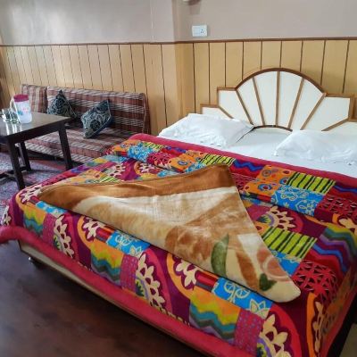 Budget Double Room Hotel Savoy Promo Code