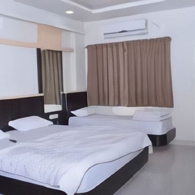 Double Bed AC Room