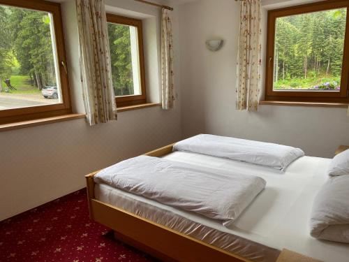 一卧室公寓（带阳台）