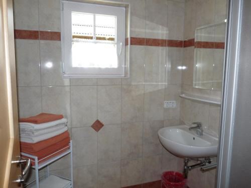 一卧室公寓（带阳台）