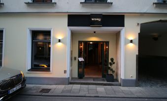 Wdrei Hotel