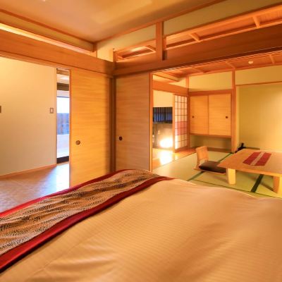 [本館] ダブルベッド 露天風呂付きセミオープン [ラグジュアリー] [和室] [禁煙] [マウンテンビュー] 天翠茶寮 クーポン