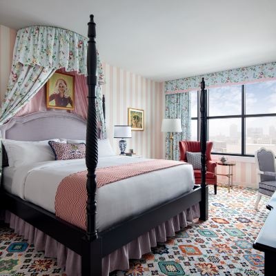 Accessible Graduate King Room Graduate Nashville Promo Code