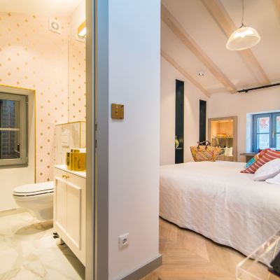 Deluxe Double Room The Melegran Promo Code