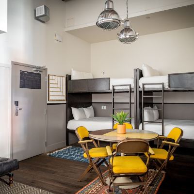 Signature Loft The Chicago Hotel Collection River North Promo Code