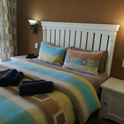 Deluxe One-Bedroom Suite Dolphin Point Promo Code