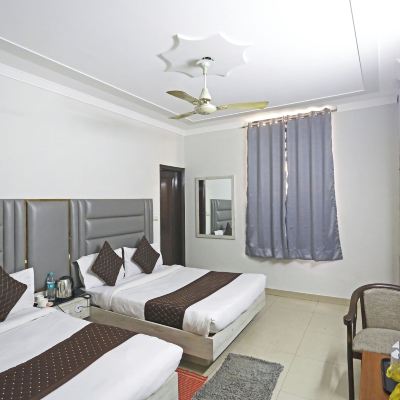 Family Room Hotel Ratan Deep Promo Code