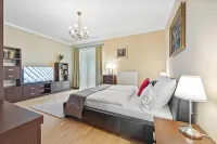 Hotel Antares