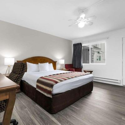 1 King Bed | Mobil Acc RI Shwr Suite Nsmk Rodeway Inn & Suites San Francisco-Great Highway Promo Code