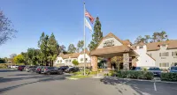 Ayres Hotel Corona – Riverside