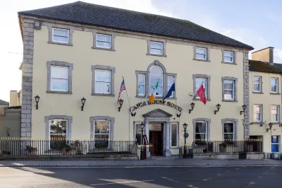 Cahir House Hotel โรงแรมใน