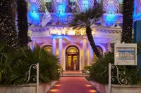 Hôtel le Royal Promenade des Anglais